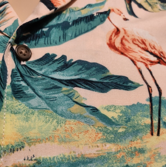 🆕️🦩🌿 Summer Camp Shirt Flamingo Print Pink Old Navy NWT Size S - Picture 6 of 9